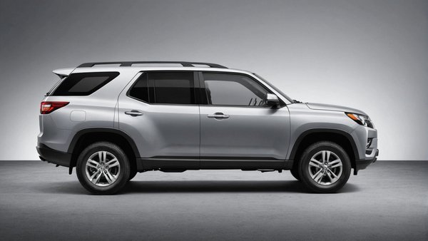 Découvrir le véhicule utilitaire hybride : avantages et tendances